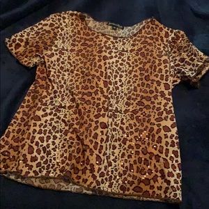 Leopard print Medium top